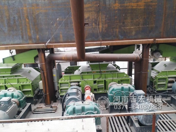 进料3厘米出料5毫米对辊制砂机制砂效果如何,性能优势是什么？